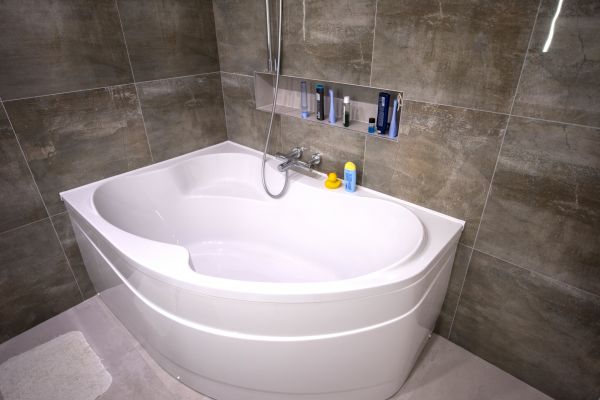 Large Bathtub Installation in Somerset